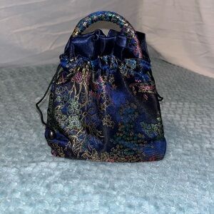 Elegant Blue Floral Women's Bag